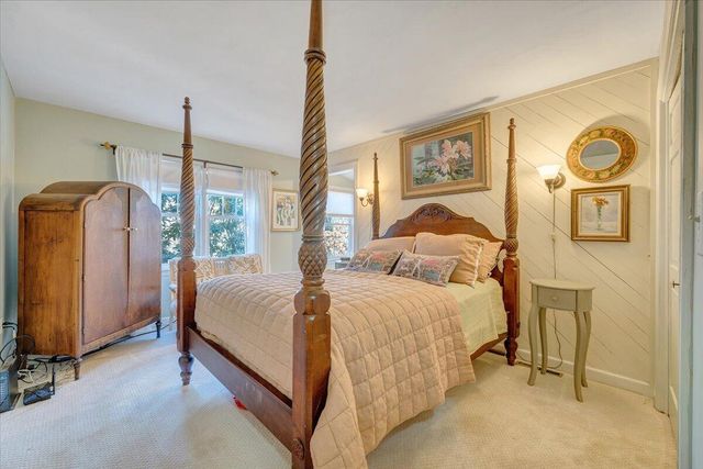 5721 Scenic Hills DR, Roanoke, VA 24018