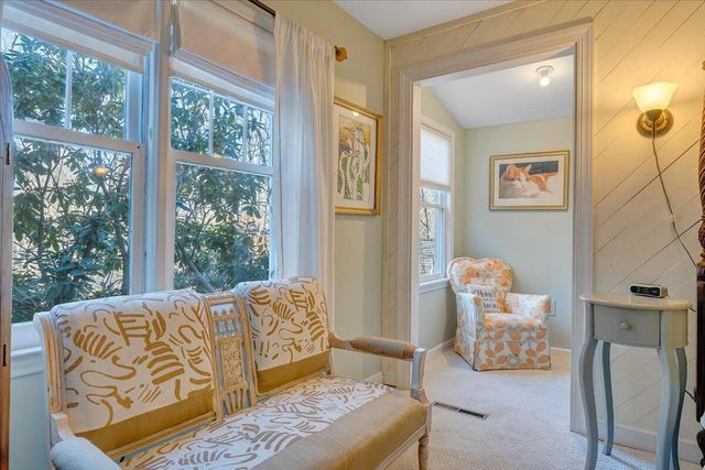 5721 Scenic Hills DR, Roanoke, VA 24018