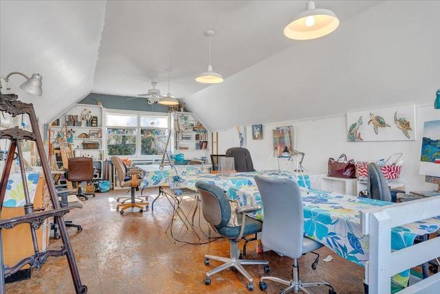 5721 Scenic Hills DR, Roanoke, VA 24018