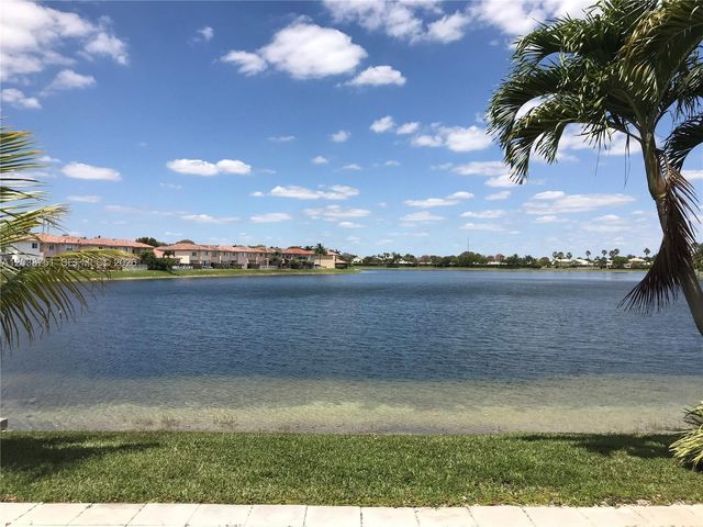 6674 NW 107th Place ., Doral, FL 33178