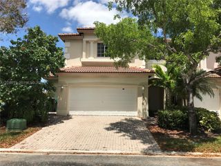 6674 NW 107th Place ., Doral, FL 33178