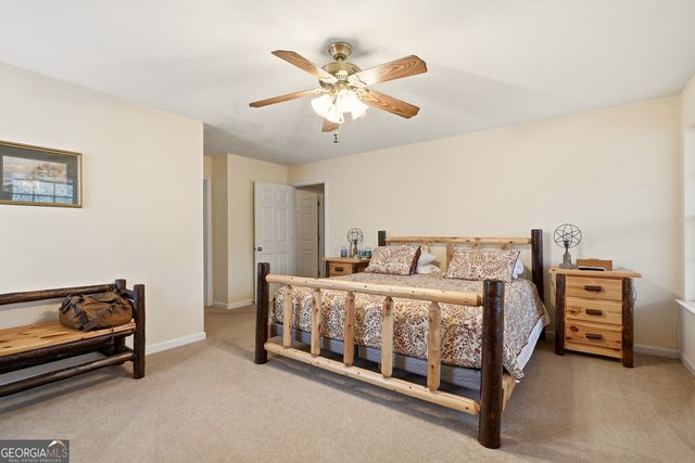1914 Creekstone Lane, Young Harris, GA 30582
