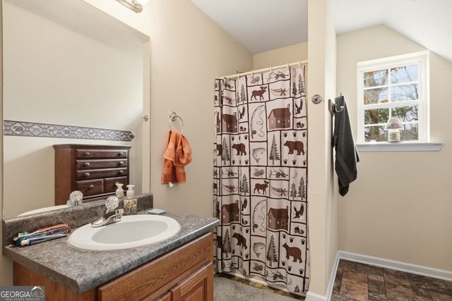 1914 Creekstone Lane, Young Harris, GA 30582