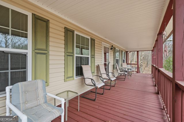 1914 Creekstone Lane, Young Harris, GA 30582