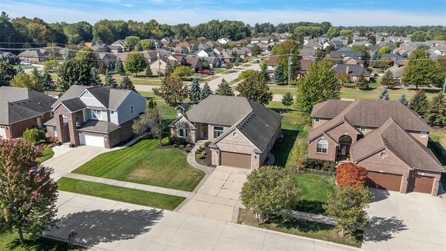 50247 Cheltenham Drive, Macomb, MI 48044