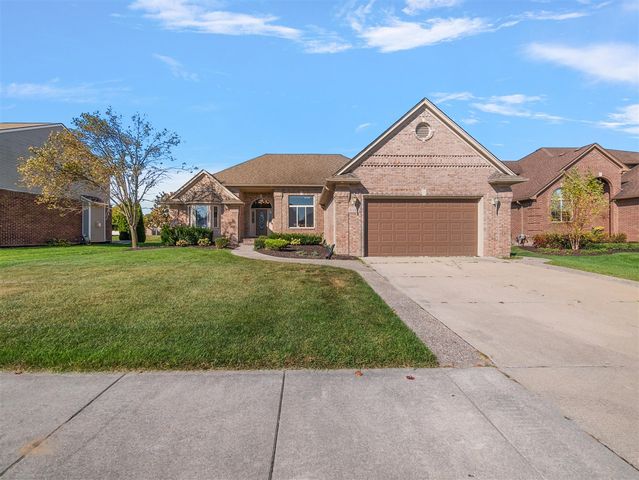 50247 Cheltenham Drive, Macomb, MI 48044
