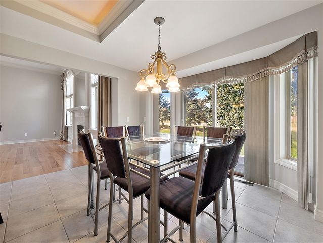 50247 Cheltenham Drive, Macomb, MI 48044