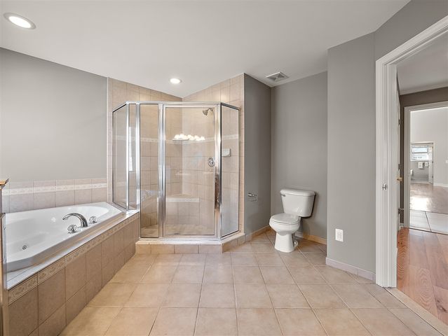 50247 Cheltenham Drive, Macomb, MI 48044