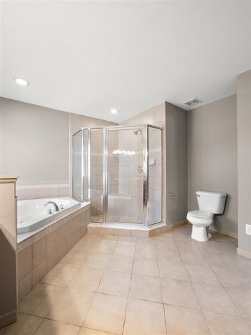 50247 Cheltenham Drive, Macomb, MI 48044