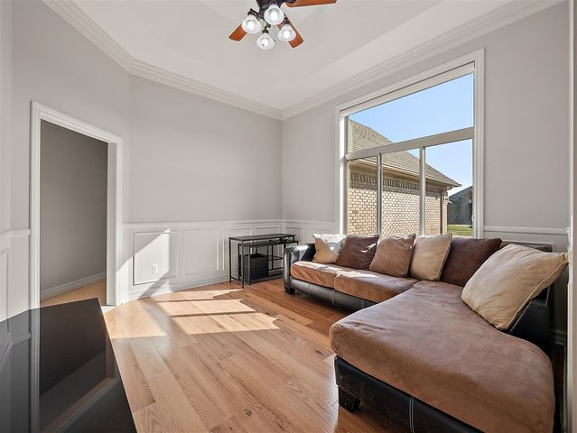 50247 Cheltenham Drive, Macomb, MI 48044