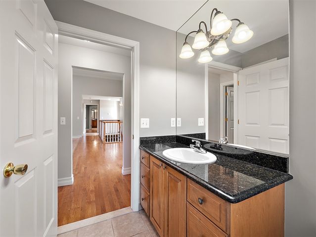 50247 Cheltenham Drive, Macomb, MI 48044