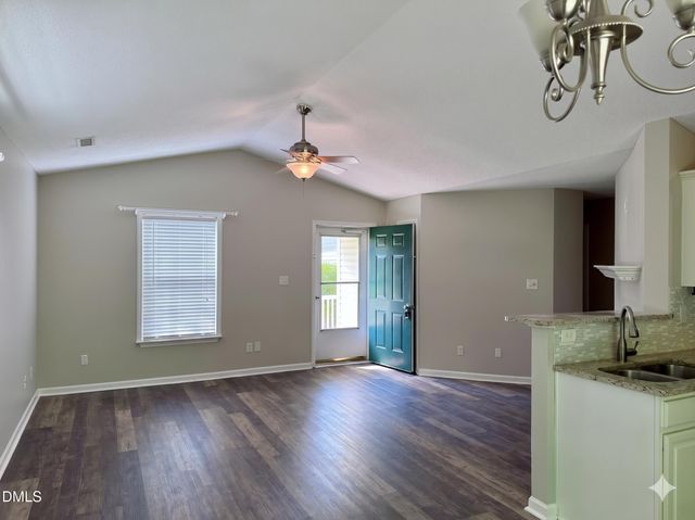 928 Homestead Park Drive, Apex, NC 27502