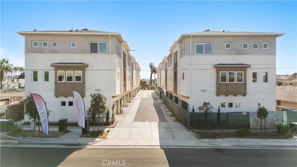 7692 9th Street 107, Buena Park, CA 90621