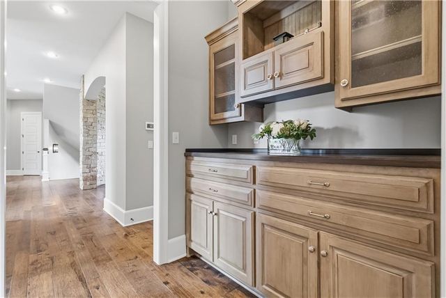 16208 Lucille Street, Overland Park, KS 66221