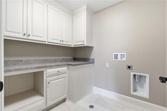 16208 Lucille Street, Overland Park, KS 66221