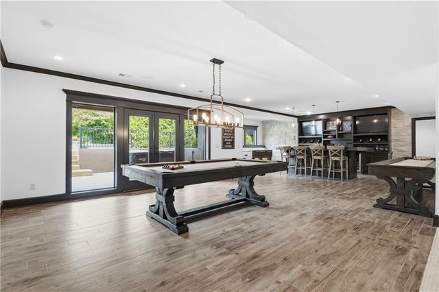 16208 Lucille Street, Overland Park, KS 66221
