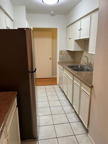 12110 Braewick Drive, Houston, TX 77035