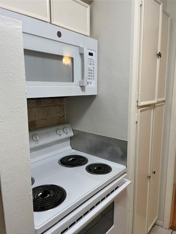 12110 Braewick Drive, Houston, TX 77035