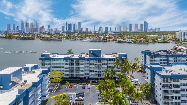 16558 NE 26th Avenue 3H, North Miami Beach, FL 33160