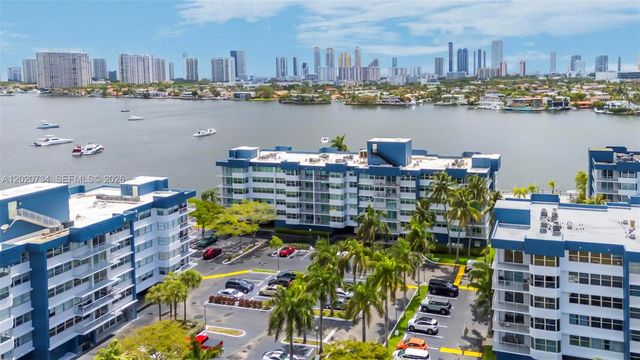 16558 NE 26th Avenue 3H, North Miami Beach, FL 33160