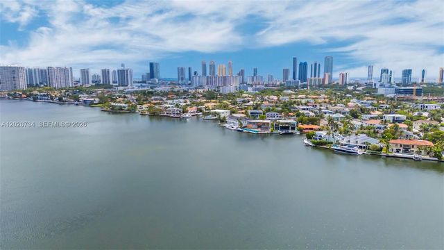 16558 NE 26th Avenue 3H, North Miami Beach, FL 33160