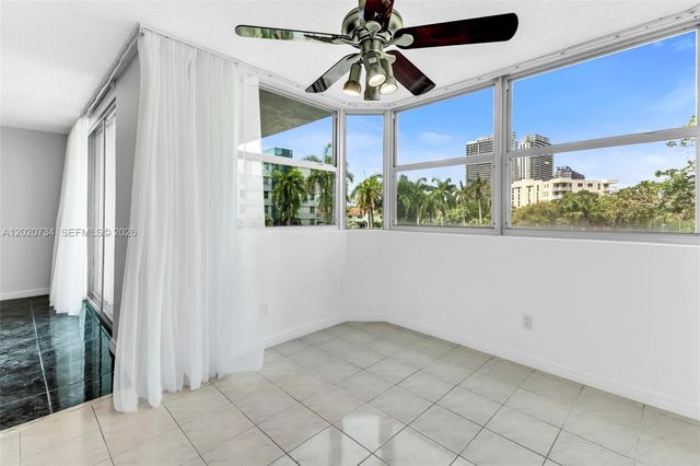 16558 NE 26th Avenue 3H, North Miami Beach, FL 33160