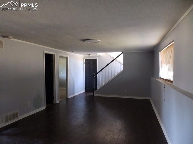 6940 Grand Valley Drive, Colorado Springs, CO 80911