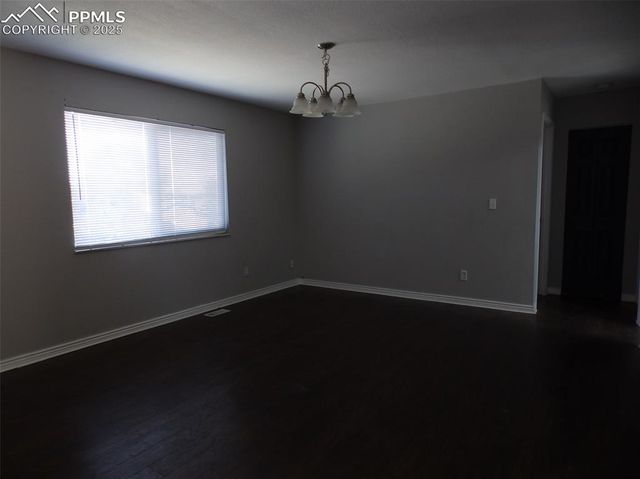 6940 Grand Valley Drive, Colorado Springs, CO 80911