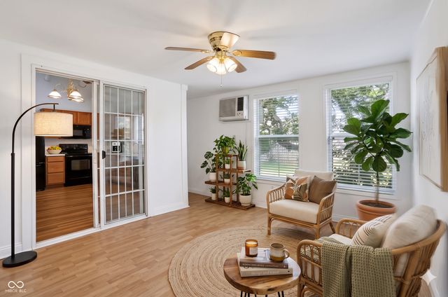 6904 N Laredo Drive, Mccordsville, IN 46055