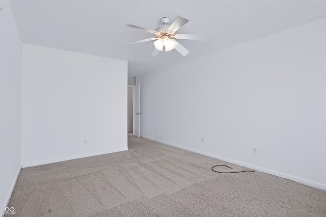 6904 N Laredo Drive, Mccordsville, IN 46055