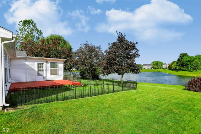 6904 N Laredo Drive, Mccordsville, IN 46055