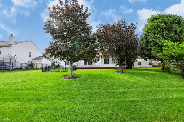6904 N Laredo Drive, Mccordsville, IN 46055