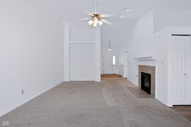 6904 N Laredo Drive, Mccordsville, IN 46055