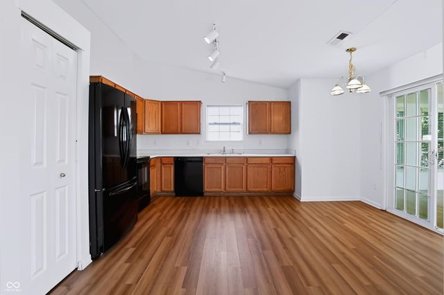 6904 N Laredo Drive, Mccordsville, IN 46055