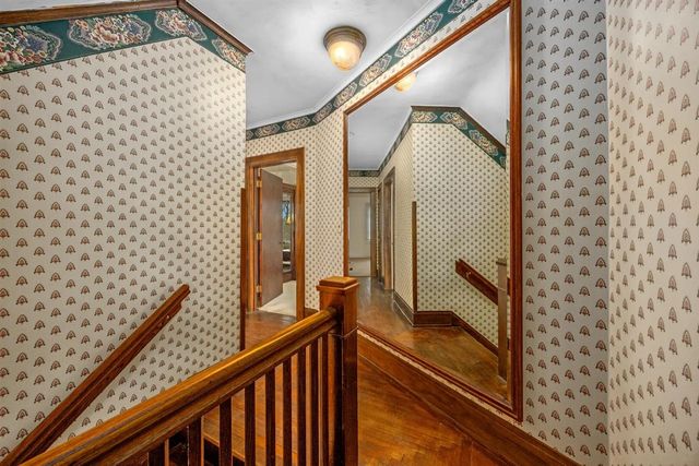 430 W Upton Avenue, Reed City, MI 49677