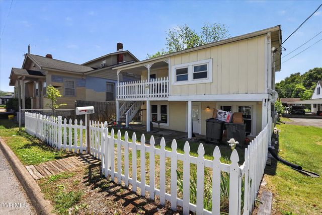425 Beasley Street, Elizabethton, TN 37643