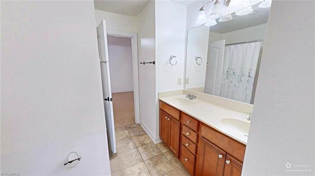 4413 Edbury Court, High Point, NC 27265