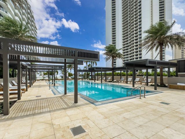 3100 N Ocean Drive P-805, Singer Island, FL 33404