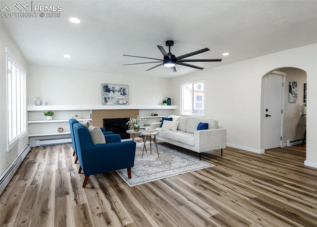 1306 W Abriendo Avenue, Pueblo, CO 81004