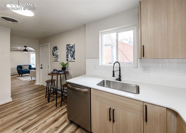 1306 W Abriendo Avenue, Pueblo, CO 81004