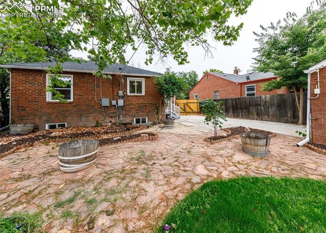 1306 W Abriendo Avenue, Pueblo, CO 81004