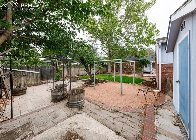 1306 W Abriendo Avenue, Pueblo, CO 81004