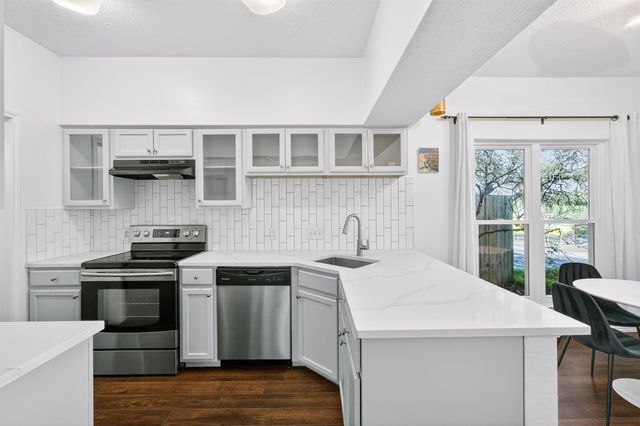 3809 Spicewood Springs RD 103, Austin, TX 78759