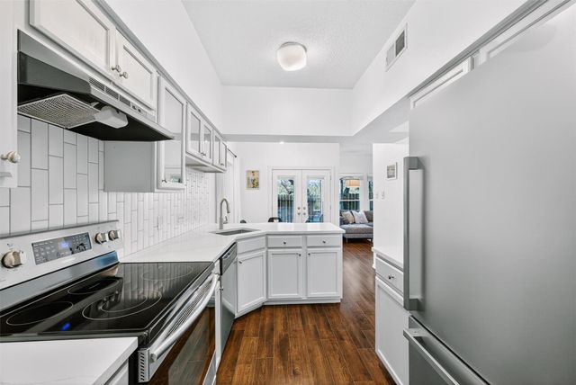 3809 Spicewood Springs RD 103, Austin, TX 78759