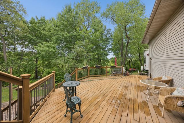 3882 219th Lane NE, East Bethel, MN 55011