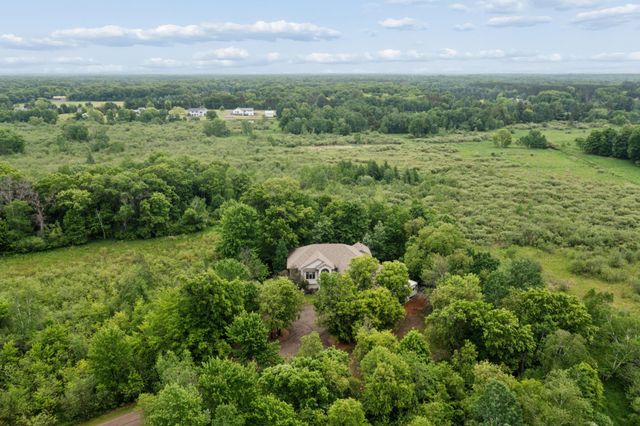 3882 219th Lane NE, East Bethel, MN 55011