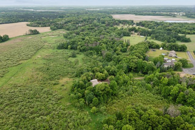 3882 219th Lane NE, East Bethel, MN 55011