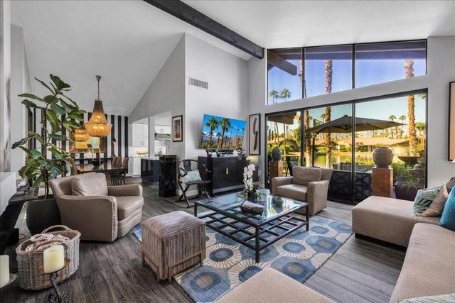 107 Tanglewood Trail, Palm Desert, CA 92211