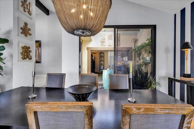 107 Tanglewood Trail, Palm Desert, CA 92211