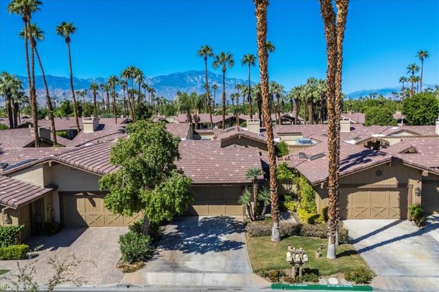 107 Tanglewood Trail, Palm Desert, CA 92211